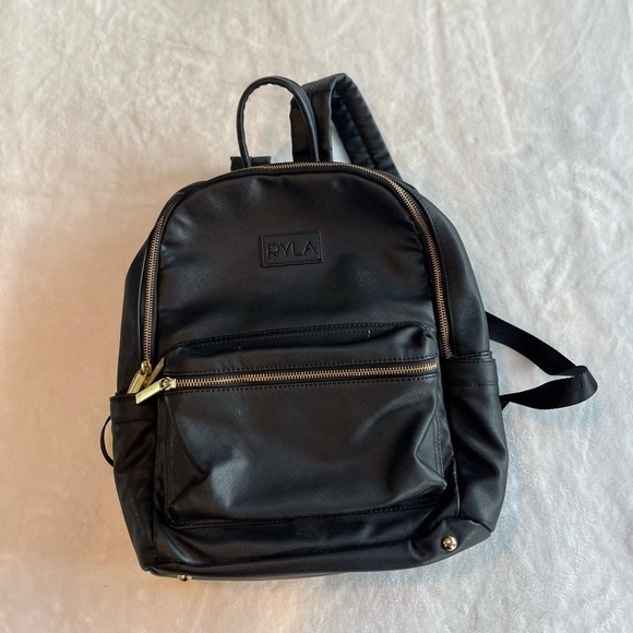 Ryla Vegan Leather Minimalist Diaper Bag - Picture 16 of 16